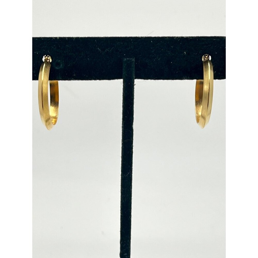 Gold Tone Stainless Steel Hoop Earrings‎ Medium Size Simple Classic Minimalist